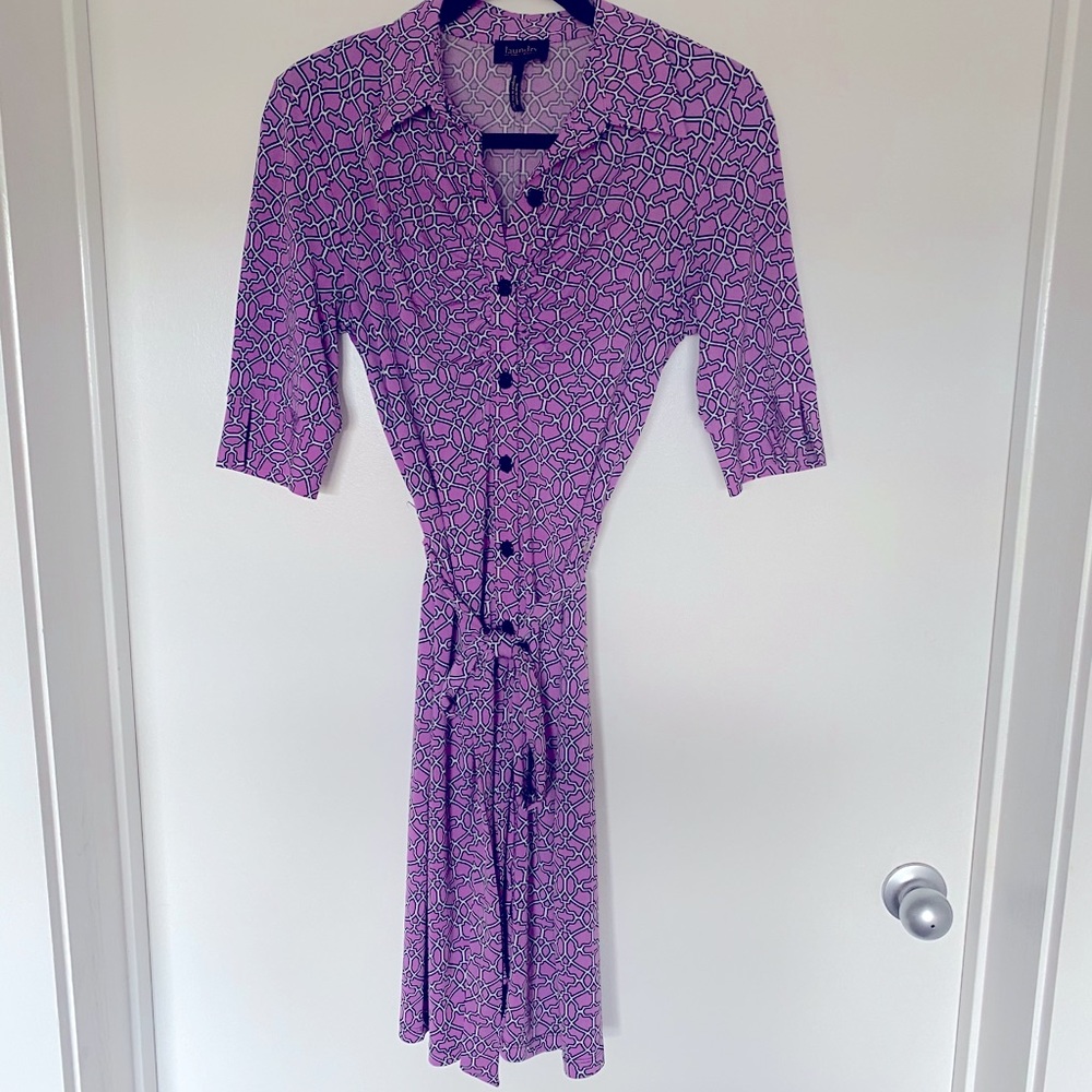 Mid sleeve patterned trellis dress